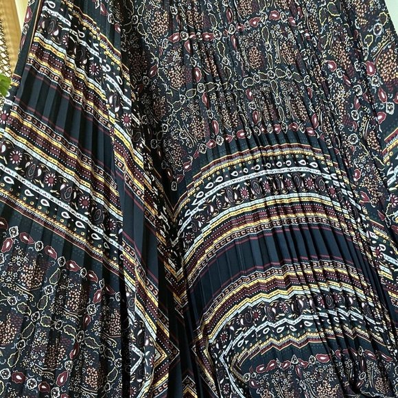 ALC Katia Cross Back Pleated Midi Dress Size 6 - Picture 2 of 6